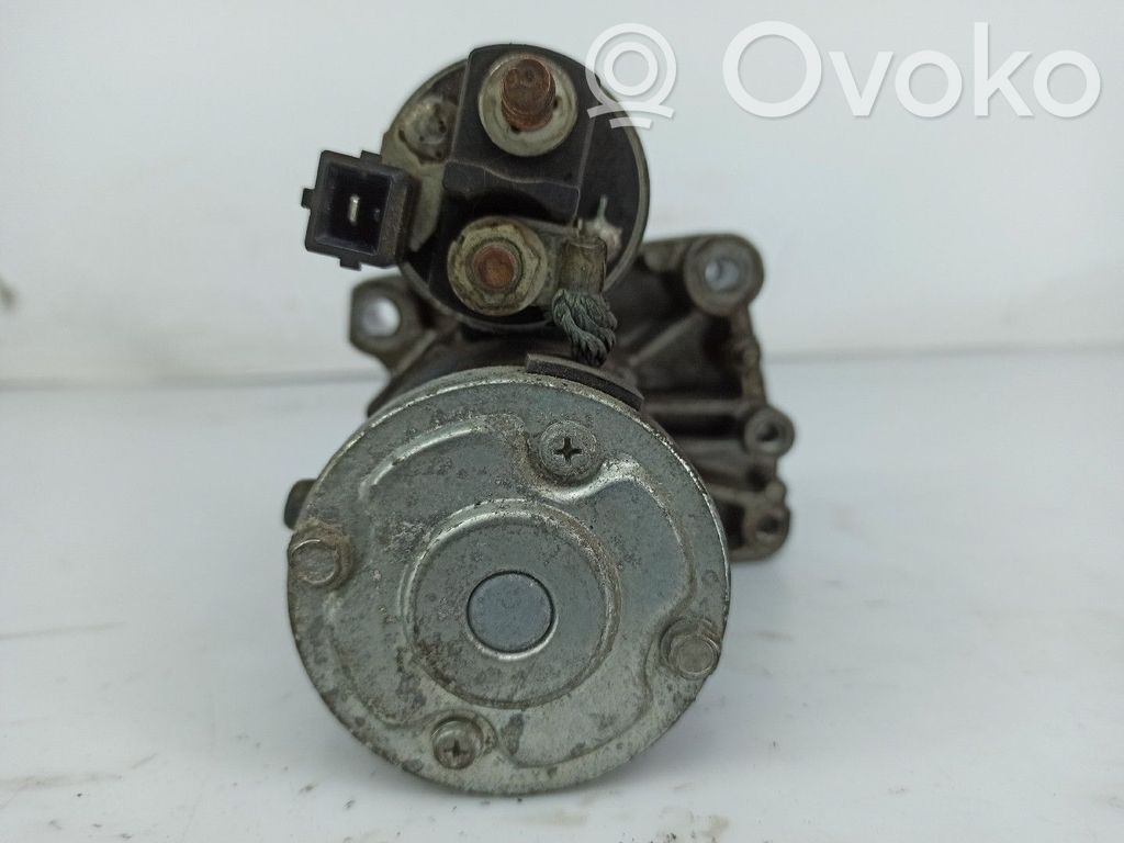 Starteris   V755001780,M00T32271