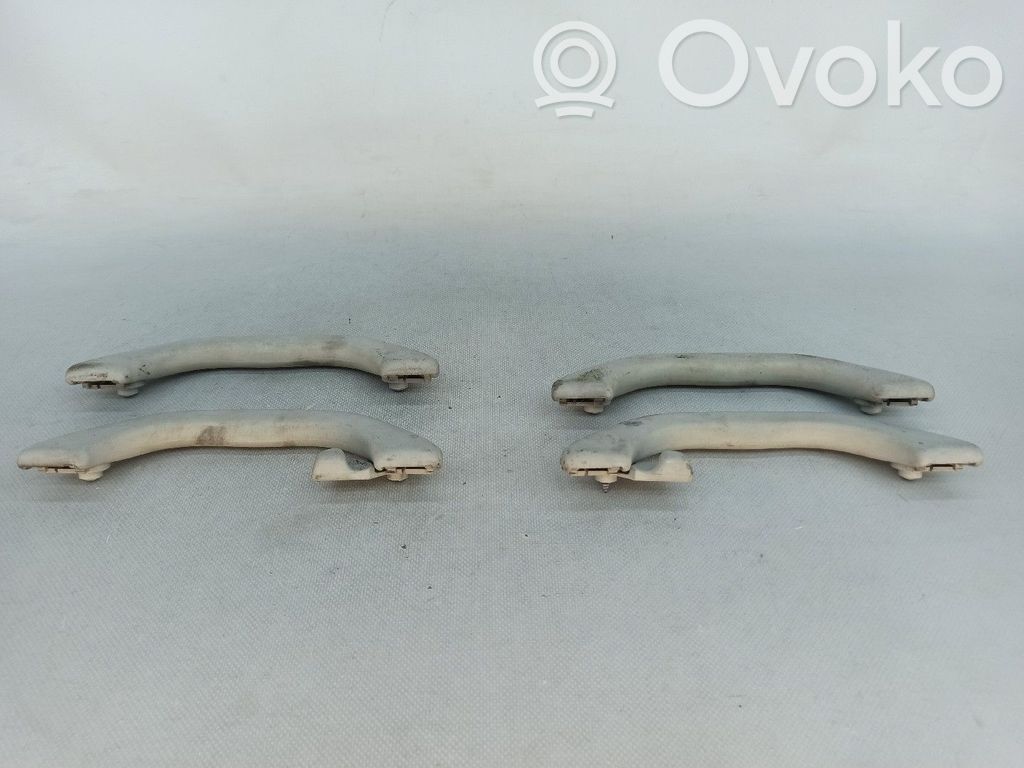Audi A4 S4 B5 8D Etukattokahva 