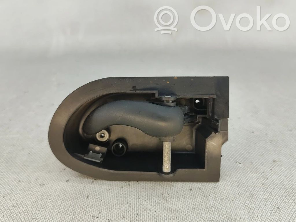 Manecilla interna puerta delantera   93BBF22601AE