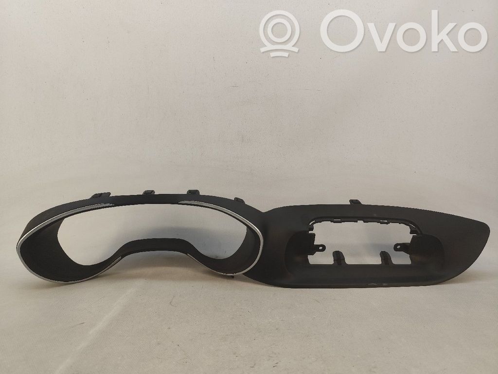 Moldura del panel   735625068