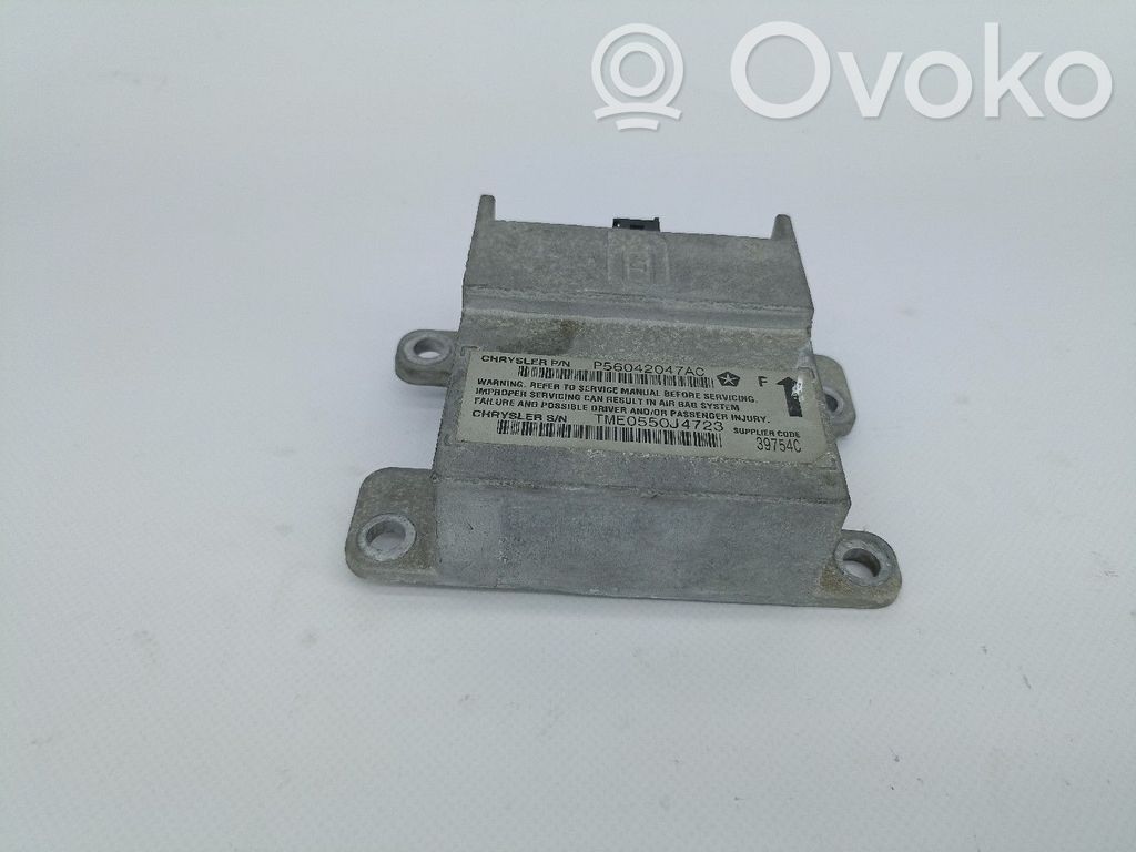 Unidad de control/módulo del Airbag   P56042047AC