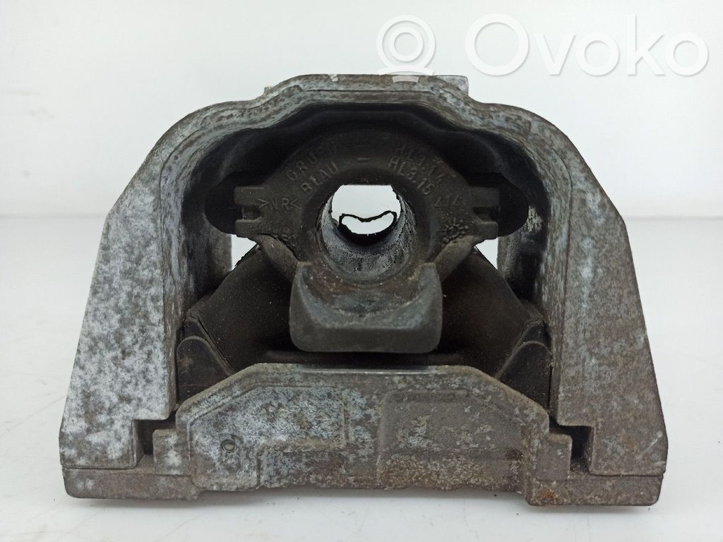 Audi A3 S3 8L Engine mount bracket 