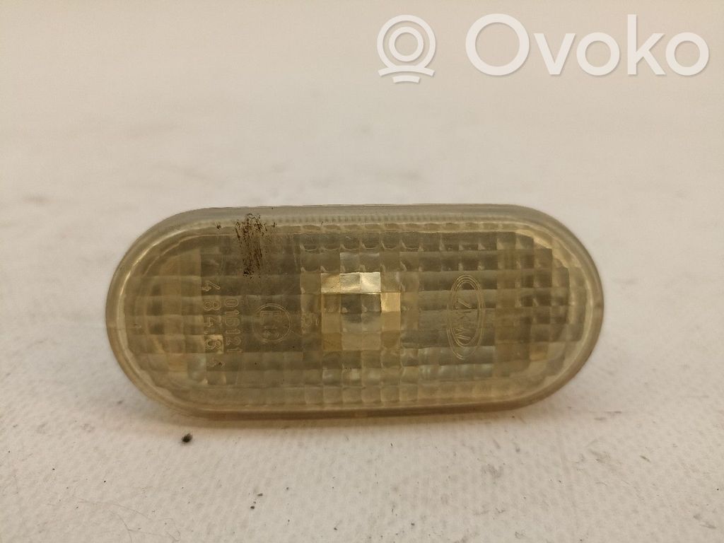 Blinker vorne Stoßstange   1J5949117