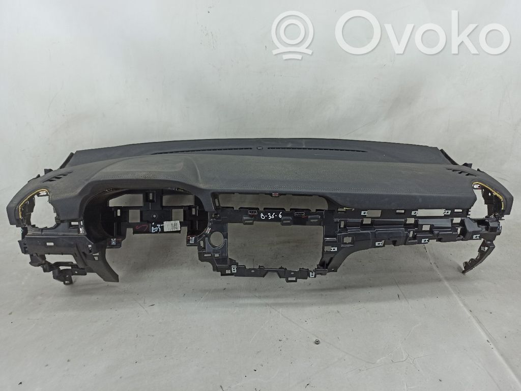 MG ZS Panelė