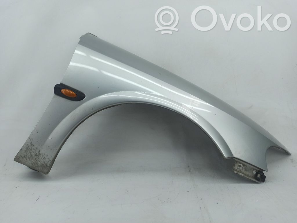Opel Vectra B Aripă 