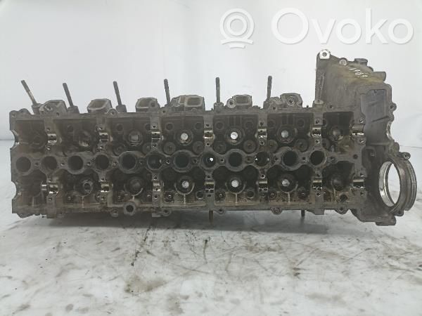 Culasse moteur   77885649