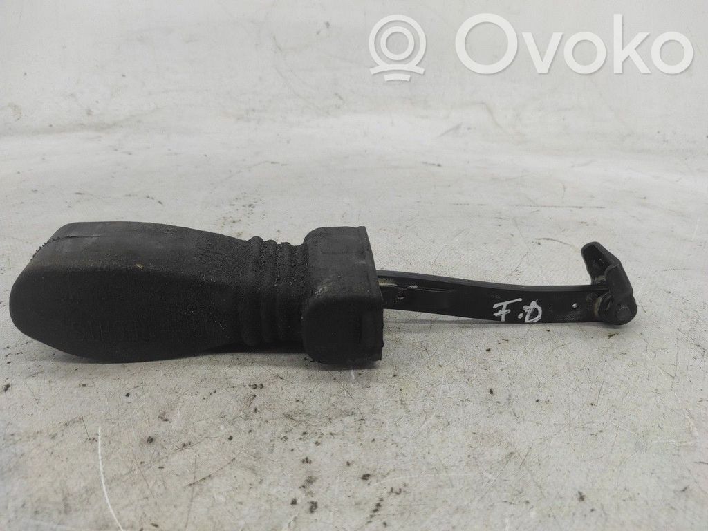 Audi RS4 B8 Etuoven pidätin 