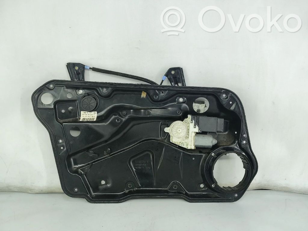 Volkswagen Golf IV Macara geam față fără motor