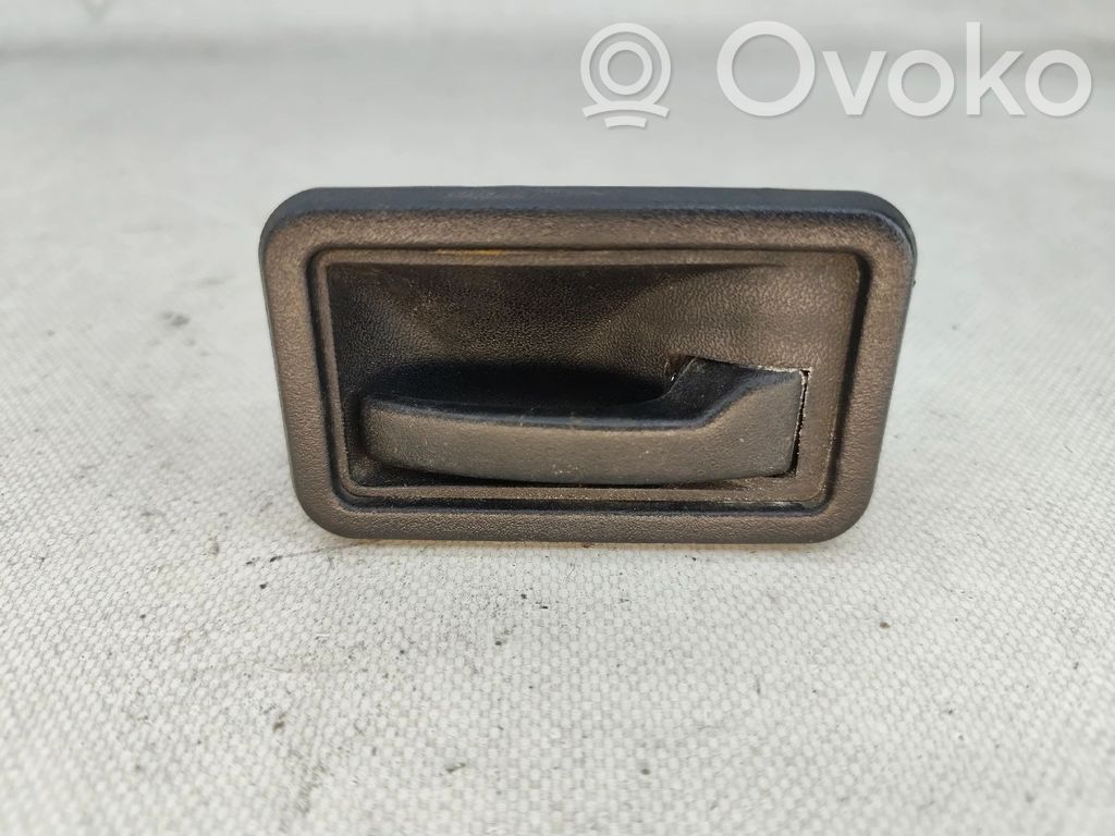 Manecilla interna puerta trasera   NV