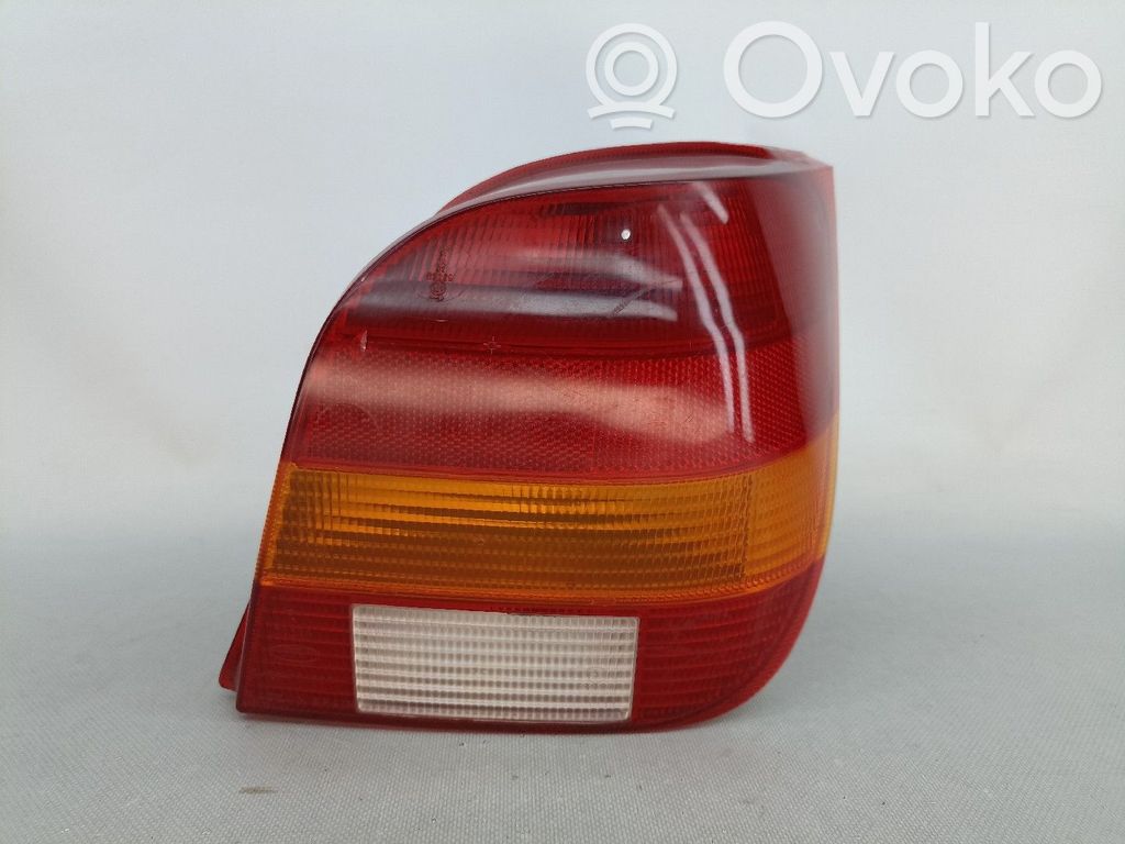 Ford Fiesta Lampă spate în caroserie 