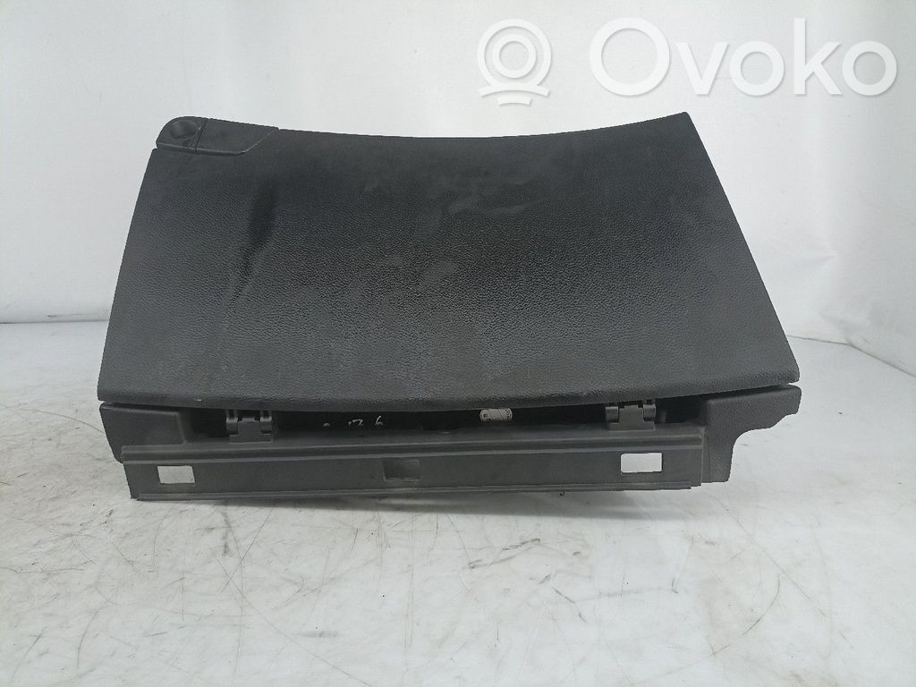 Handschuhfach   845653Z000