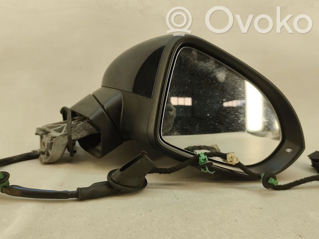 Volkswagen PASSAT B8 Specchietto retrovisore elettrico portiera anteriore 