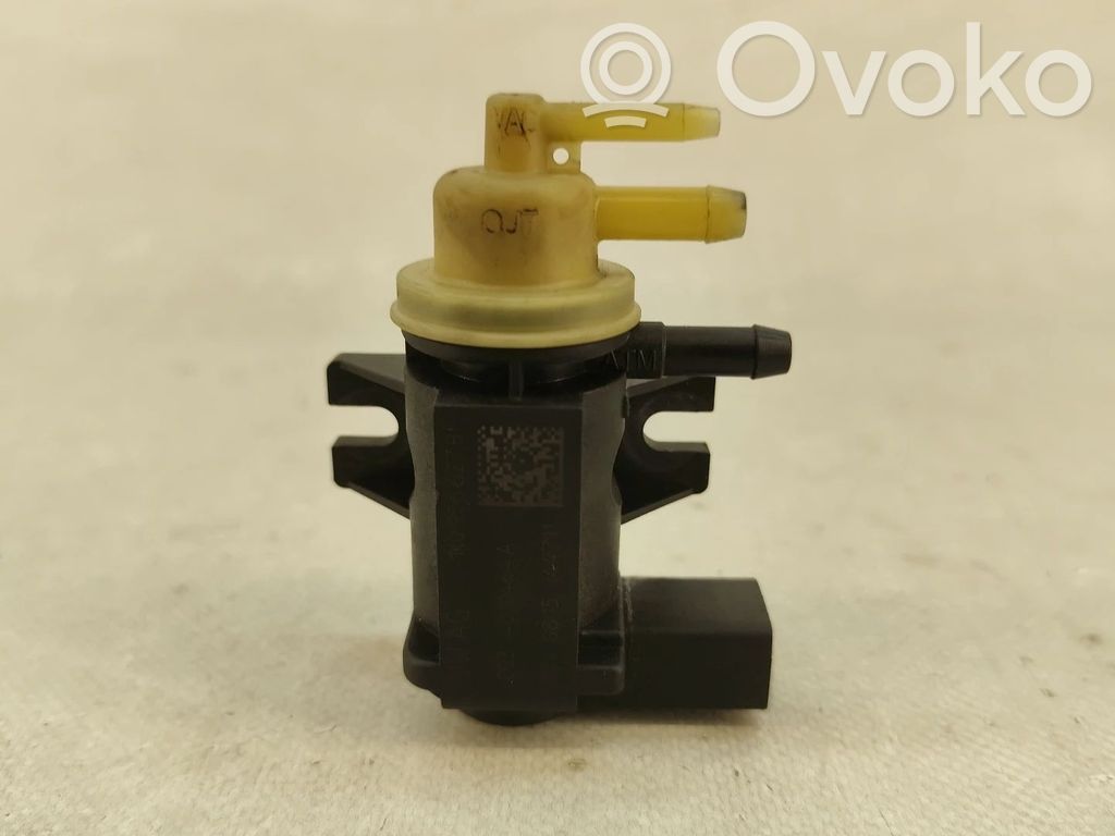 Volkswagen PASSAT B8 Solenoid supapă turbosuflantă 