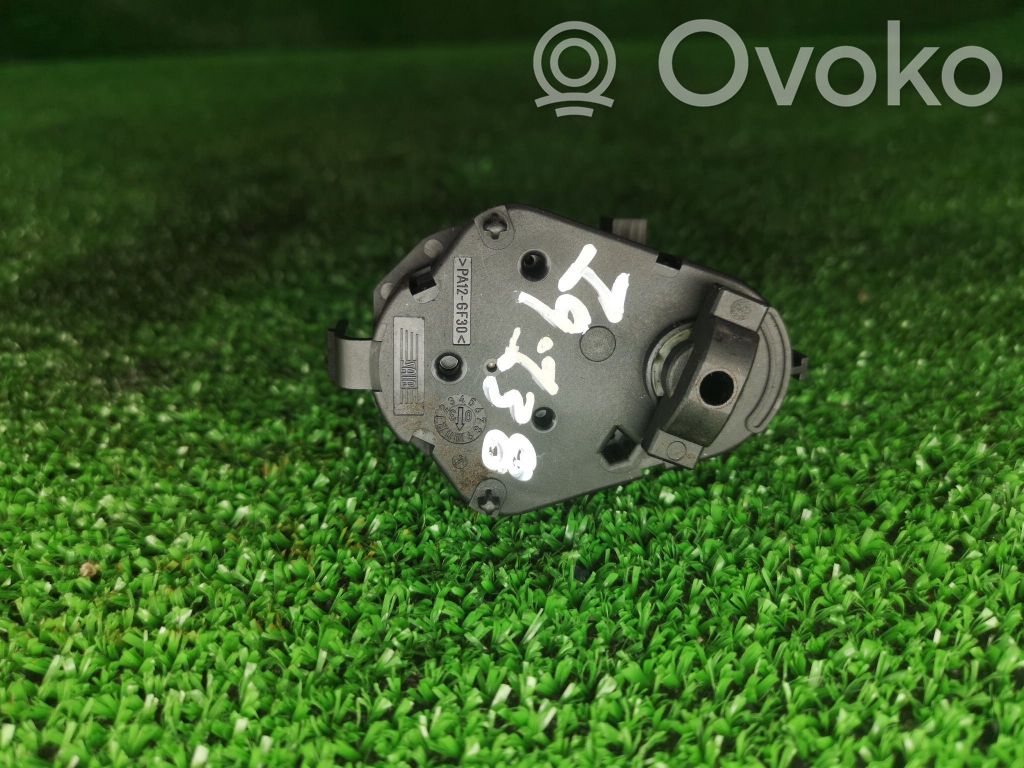 Motor/activador trampilla de calefacción   69303029