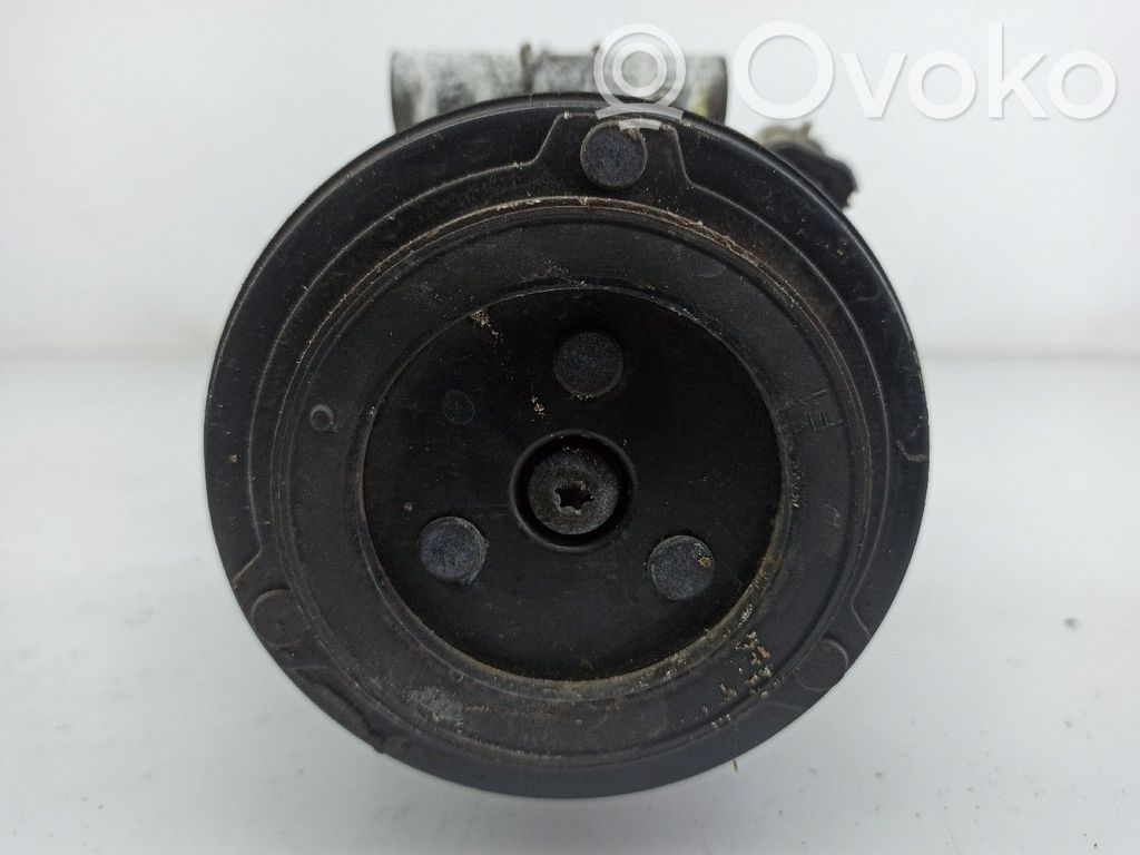 Ilmastointilaitteen kompressorin pumppu (A/C)   6561047,2PINOS,65702762