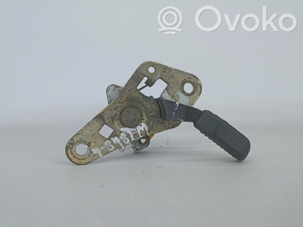 Tailgate exterior lock   NV