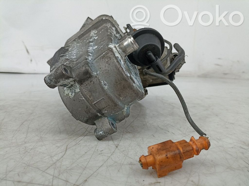 Válvula EGR   70110616,059131515R