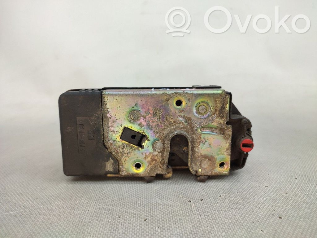 Cerradura de puerta trasera   90561158,3PINOS