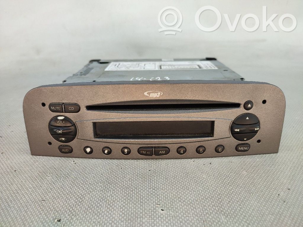 Alfa Romeo GT Panel / Radioodtwarzacz CD/DVD/GPS 