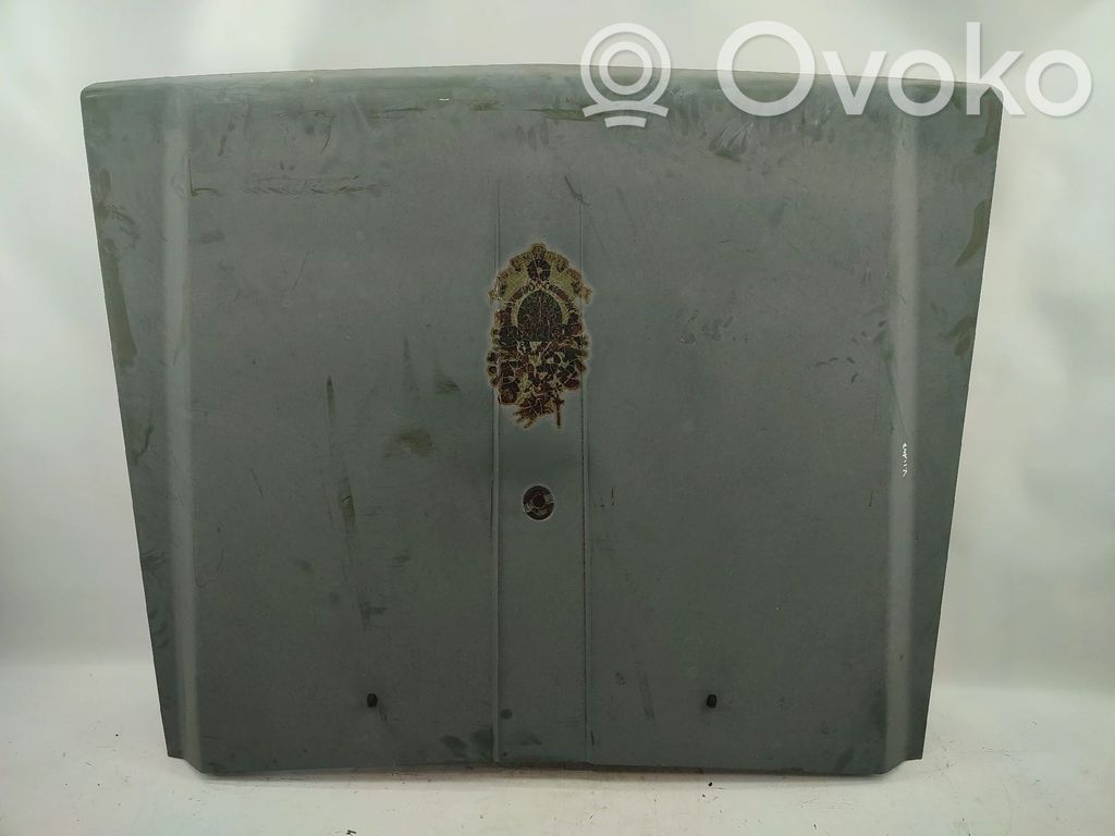Nissan Patrol Y60 Capotă motor