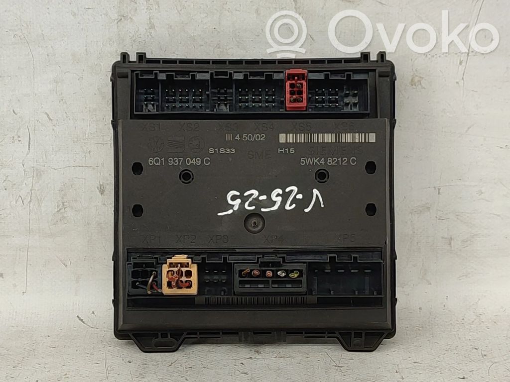 Mukavuusmoduuli   6Q1937049C,5WK48212C