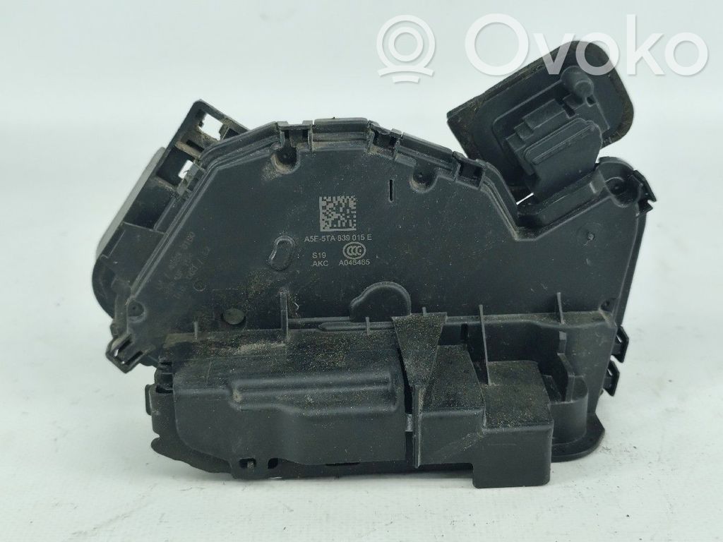 Cerradura de puerta trasera   5TA839015E