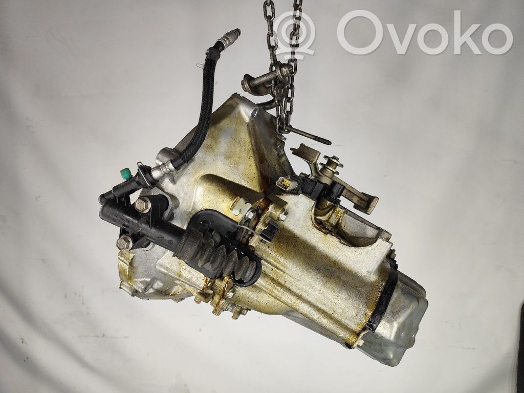Opel Corsa F Scatola del cambio manuale a 5 velocità 