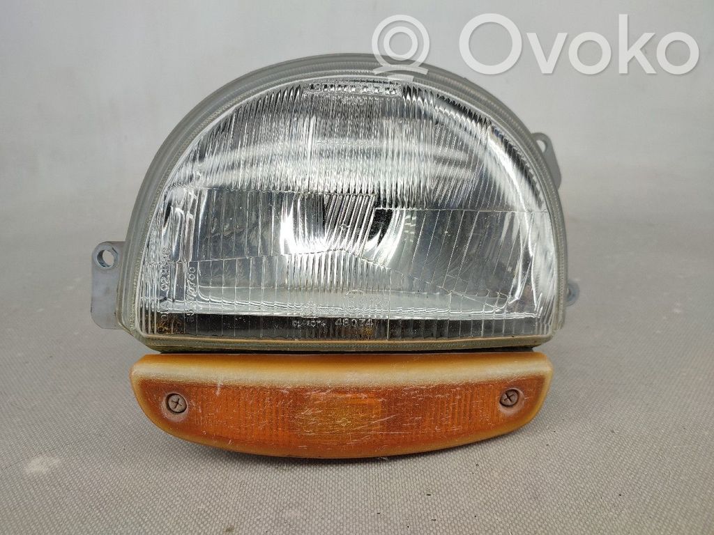 Renault Twingo I Phare frontale 
