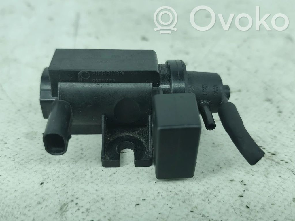 BMW 1 E81 E87 Solenoid supapă turbosuflantă 