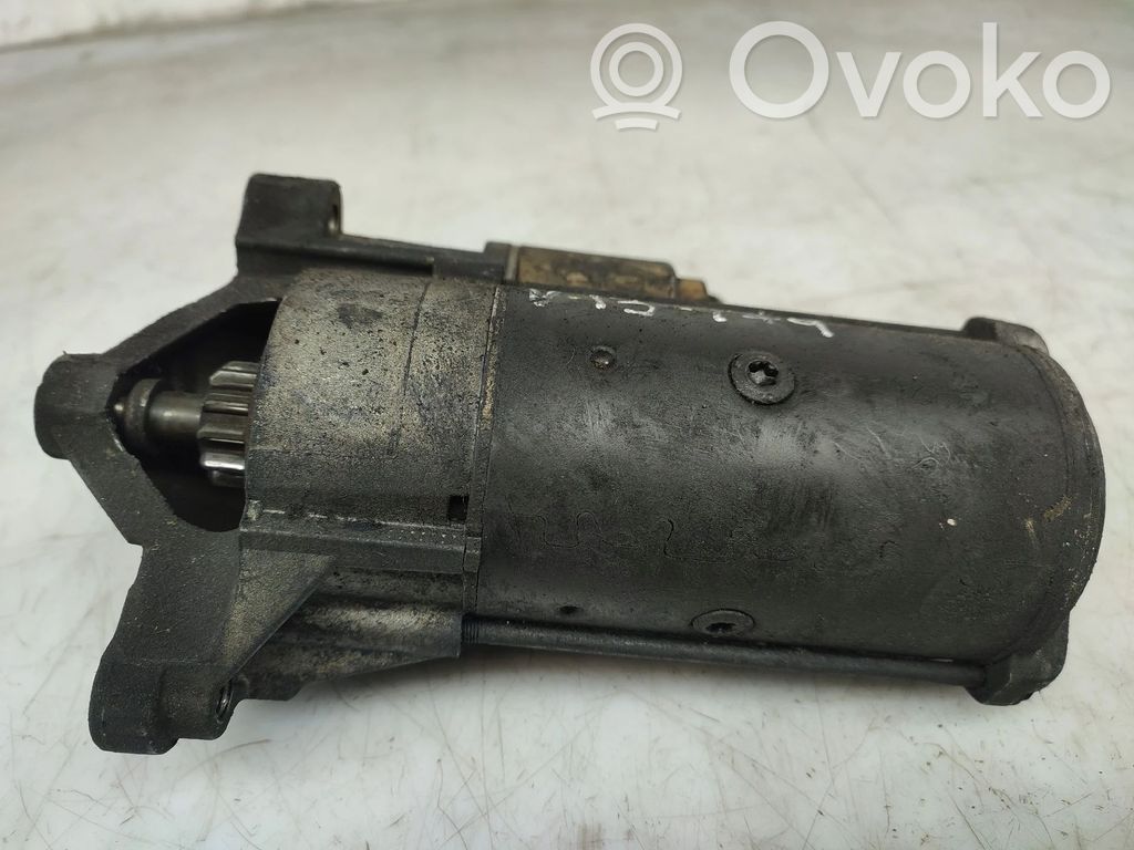 Motor de arranque   D7R26