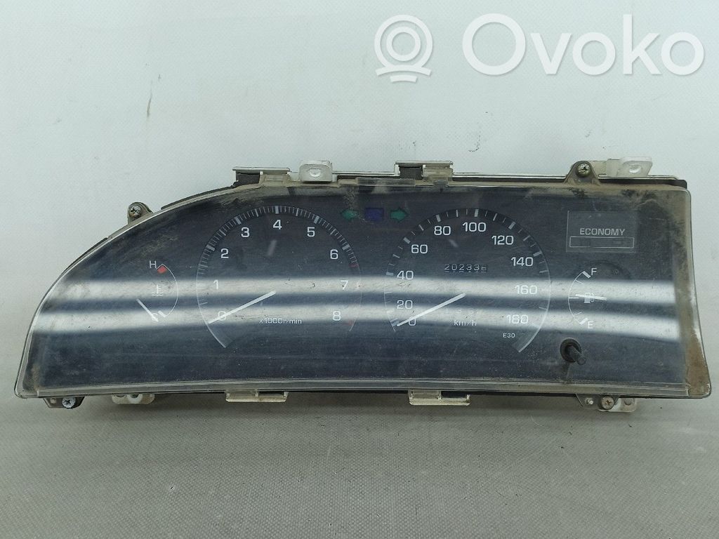Toyota Corolla E90 Speedometer (instrument cluster) 