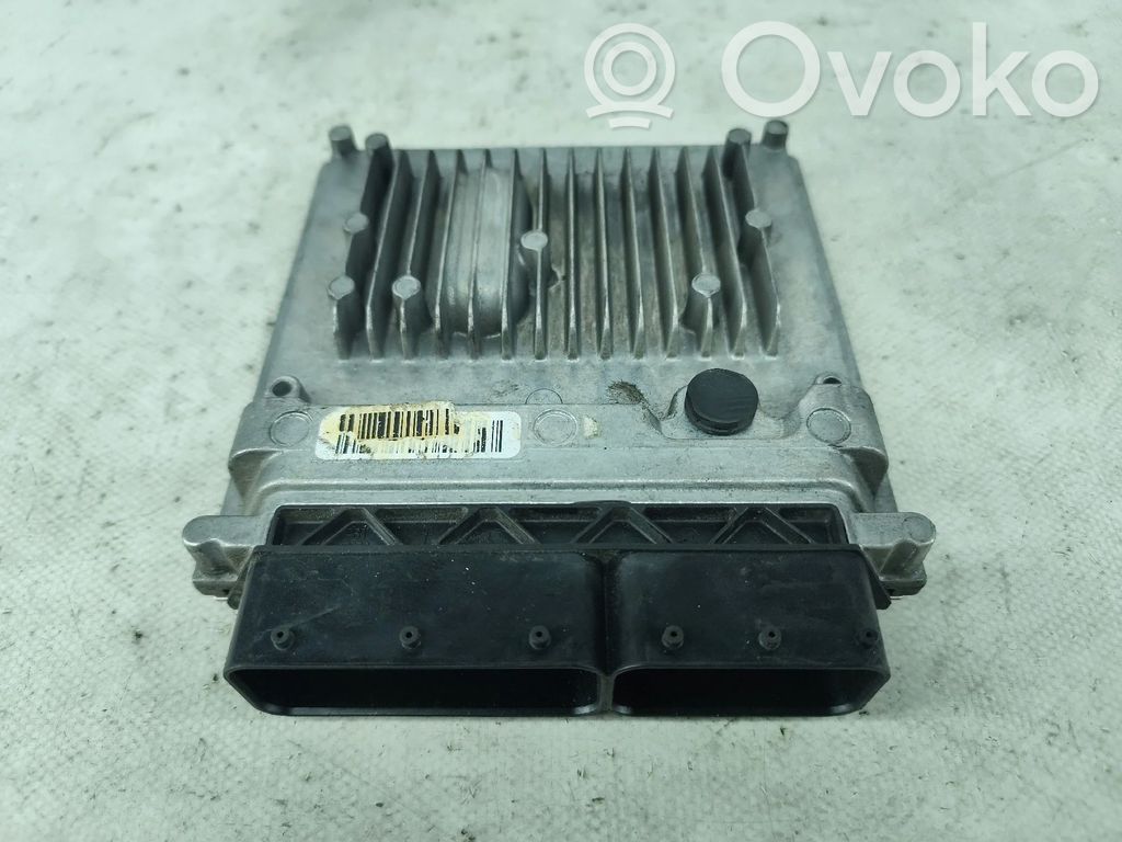 Mercedes-Benz CLA C117 X117 W117 Unitate/modul de control motor 