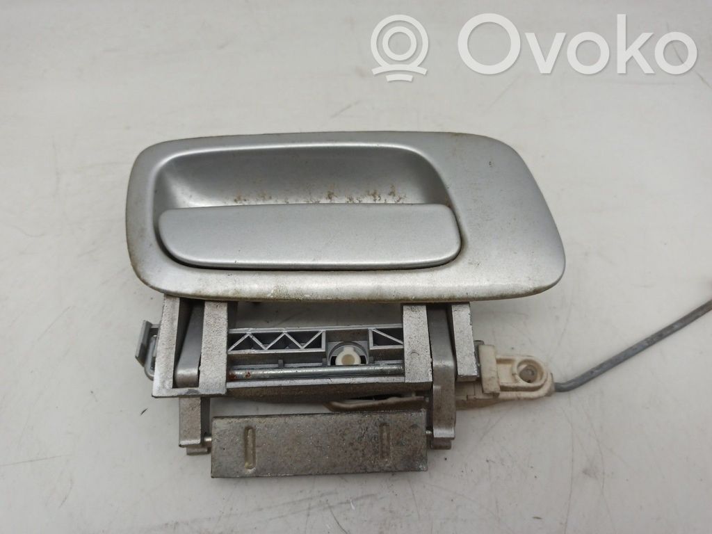 Manecilla externa puerta delantera