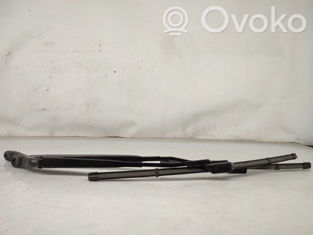 Brazo del limpiaparabrisas delantero   9822931680,9831204480