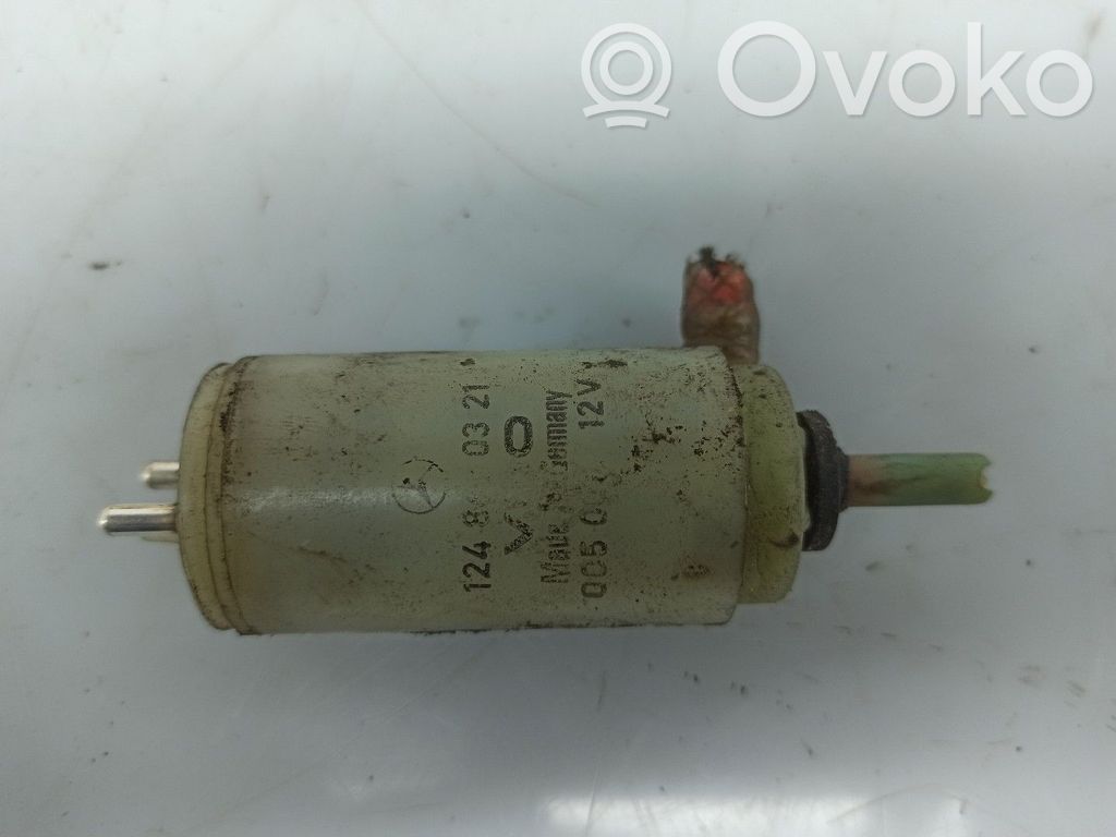 Mercedes-Benz E W124 Pumpe Scheibenwaschanlage