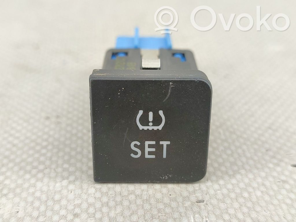 Interrupteur / bouton multifonctionnel   1K0927121C