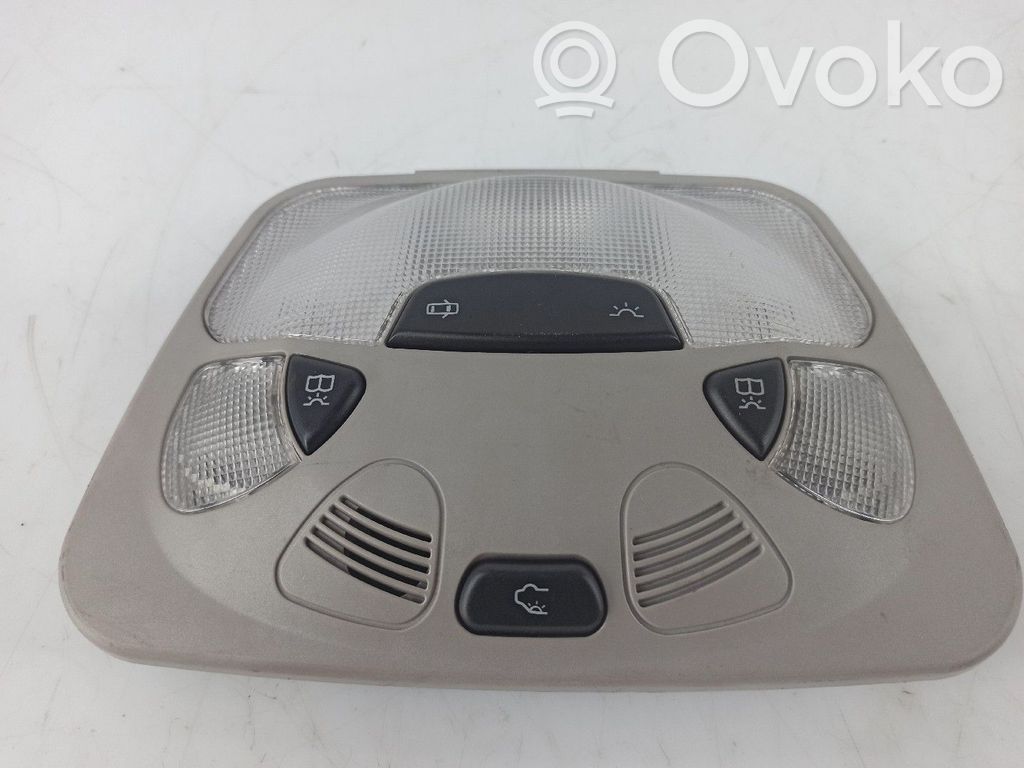 Mercedes-Benz C W203 Rivestimento della console di illuminazione installata sul rivestimento del tetto