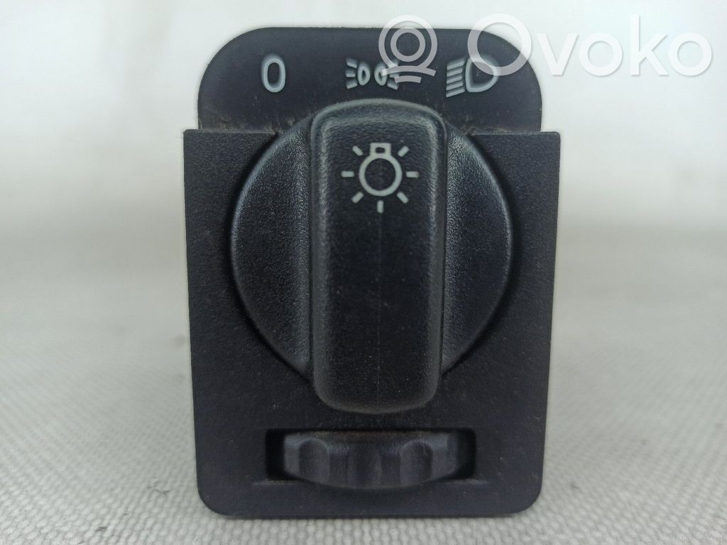 Light switch   90481764,90481763
