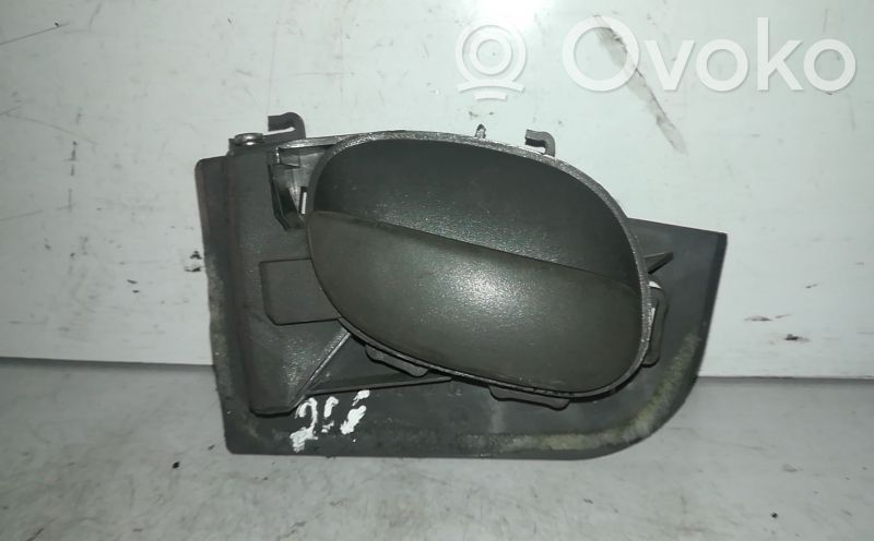 Peugeot 206 Front door interior handle 