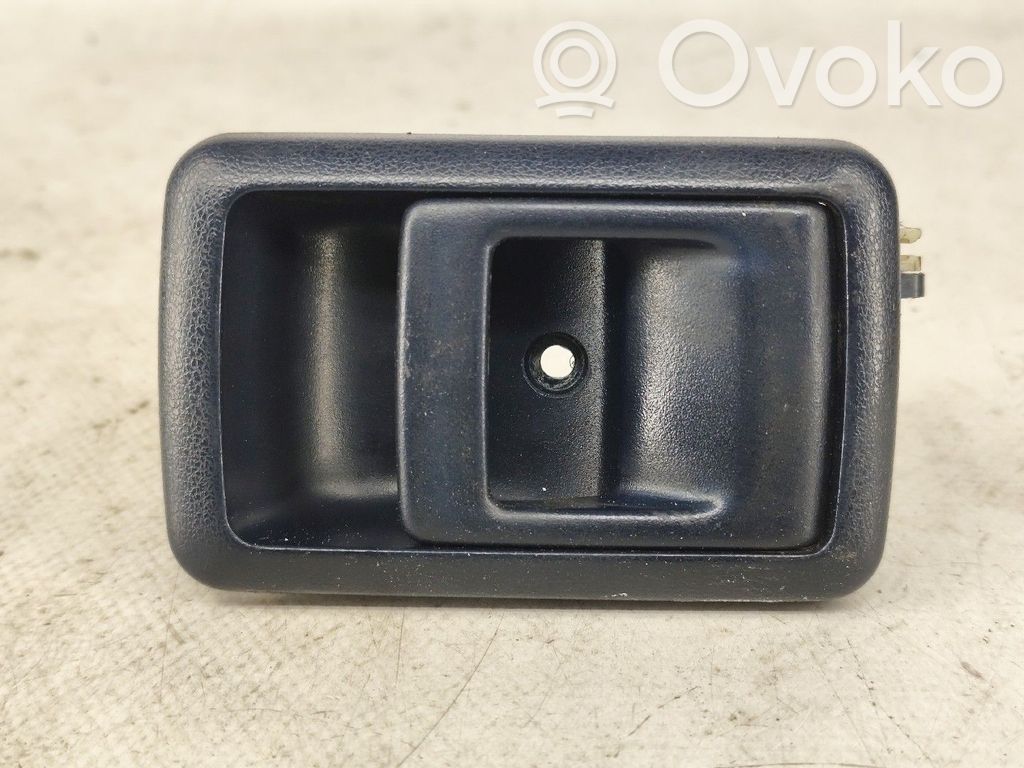 Toyota Corolla E90 Manecilla interna puerta delantera 