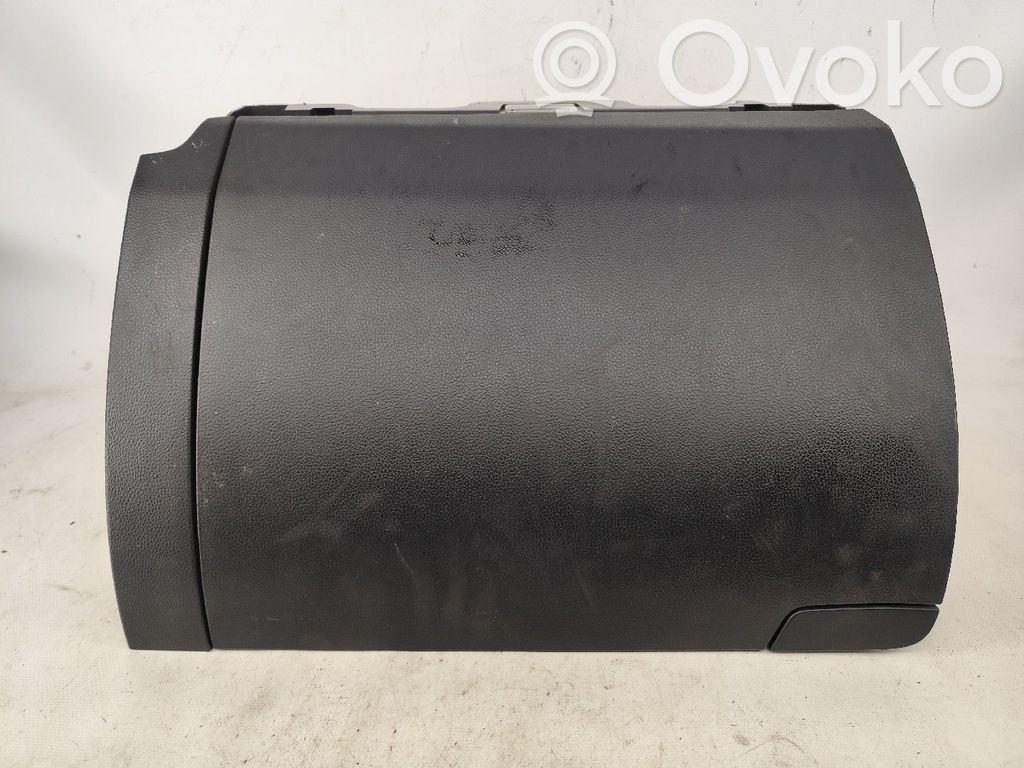 Guantera   3V1857097