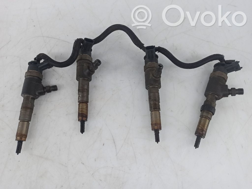 Peugeot 206+ Polttoainesuutin 