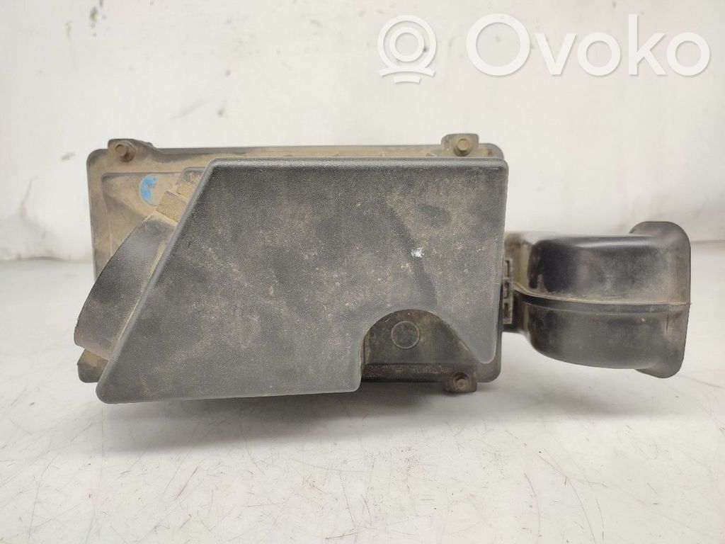 Ilmansuodattimen kotelo   2T149600CD,2T149600AG,7T169600AF