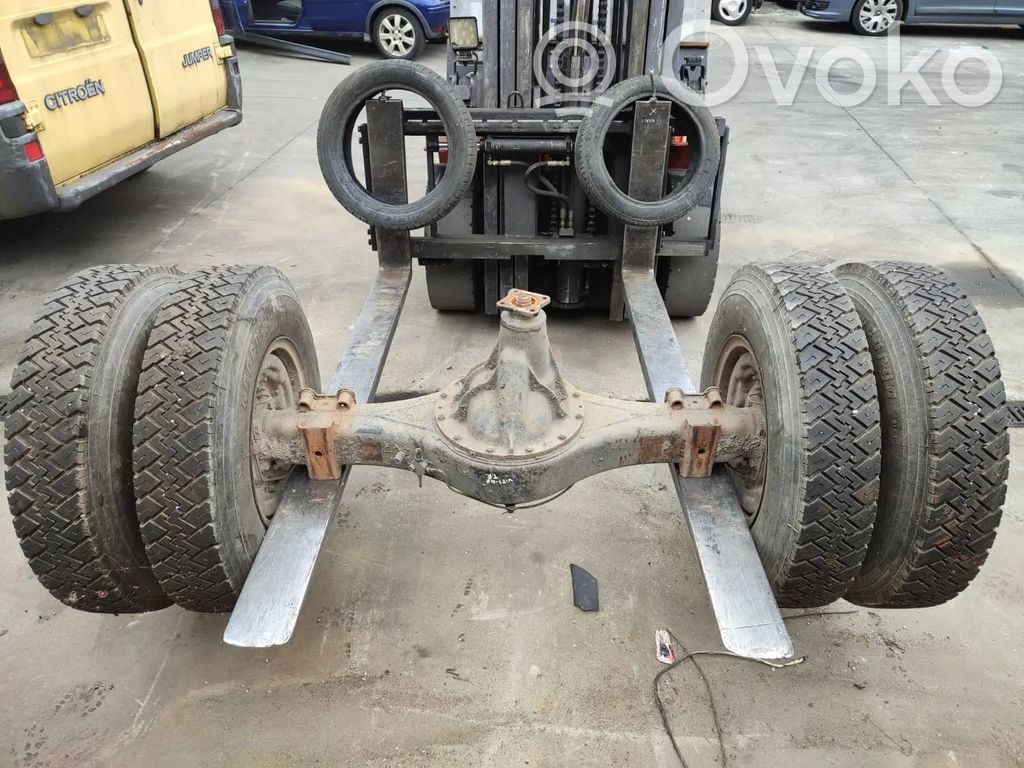 Mitsubishi Canter Eje trasero 