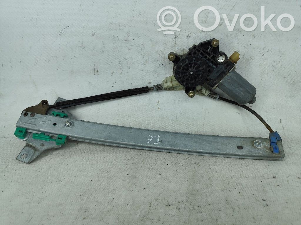 Toyota Avensis T220 Macara geam spate fără motor 