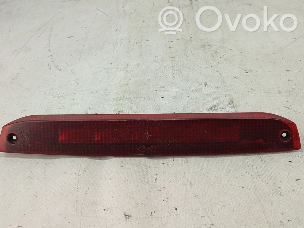 Third/center stoplight   4M5X13A613A,5XW5W