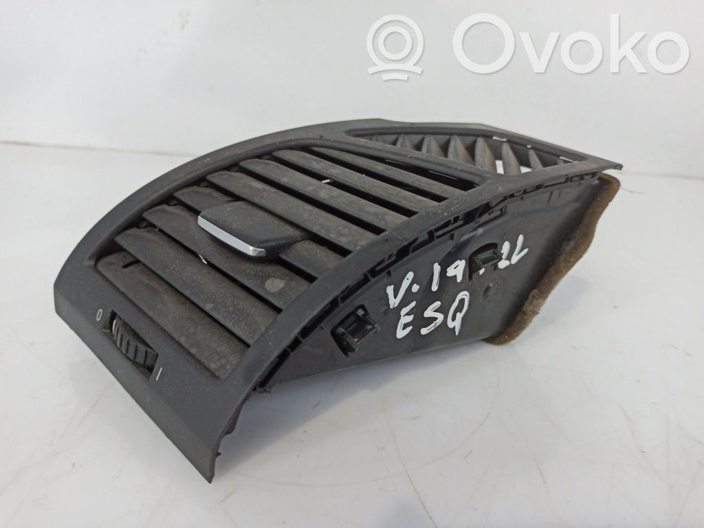 Rejilla de ventilación central del panel   ESQUERDO,705918713