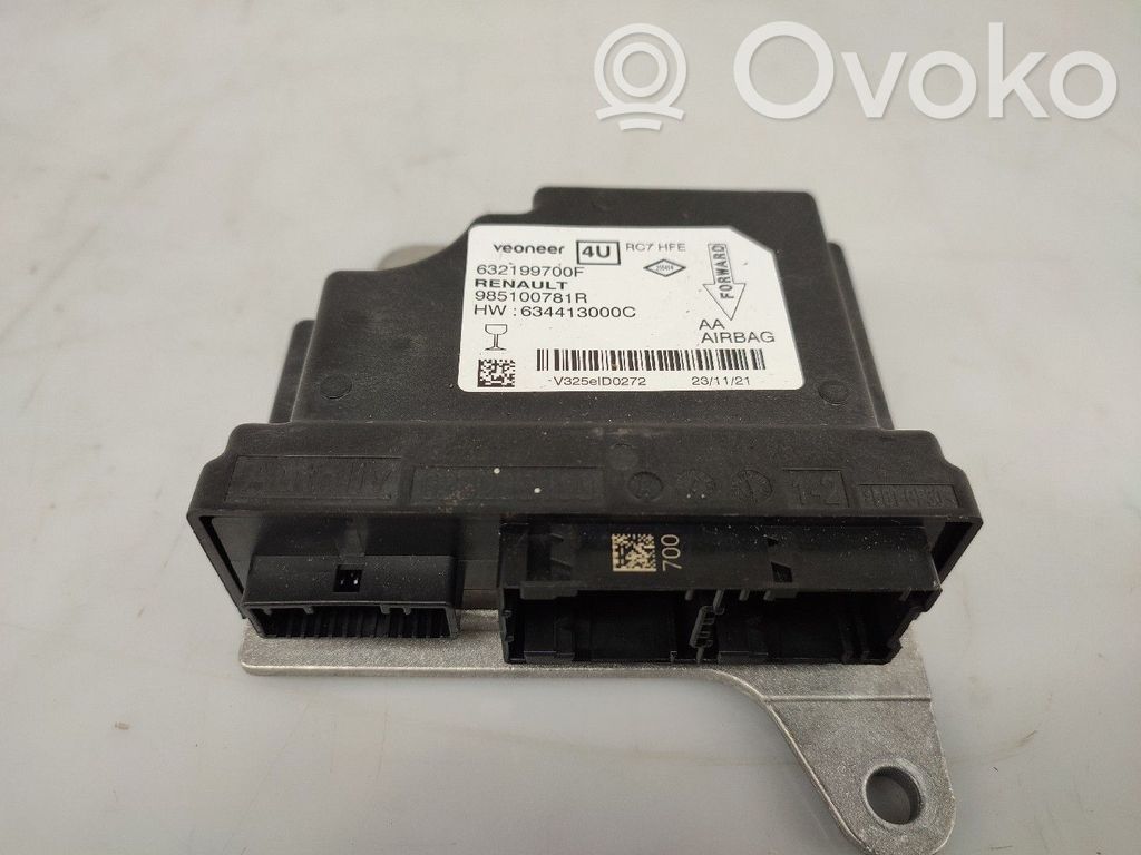 Airbag control unit/module   628288100,632199700F,985100781R