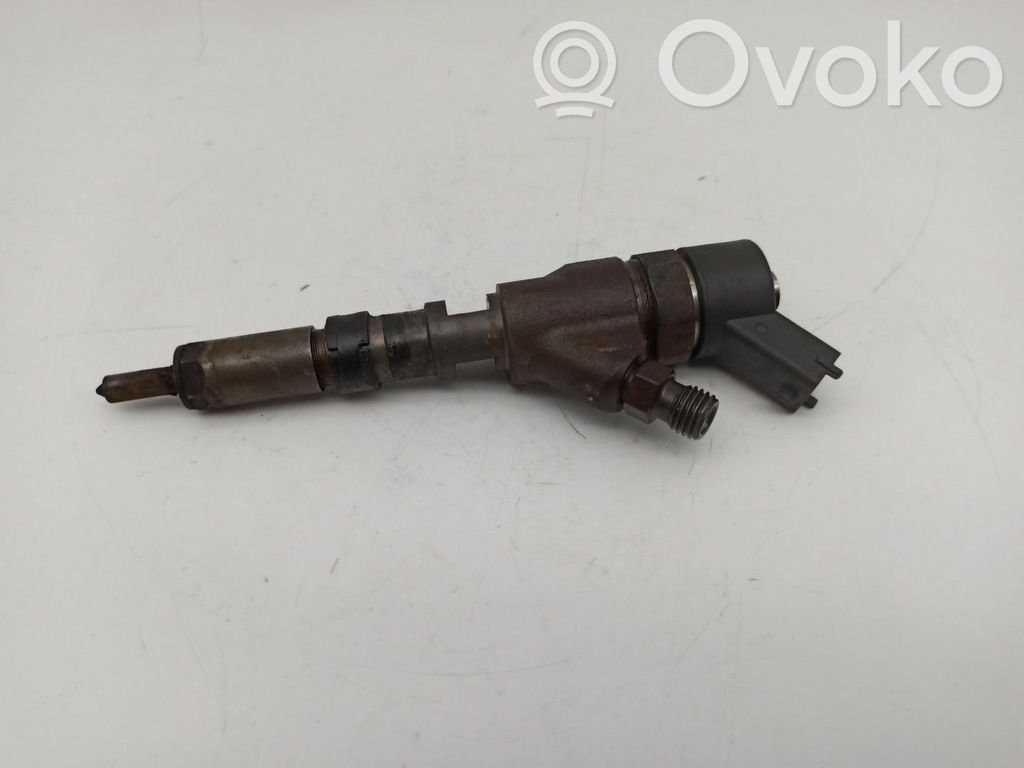 Inyector de combustible   9635196580