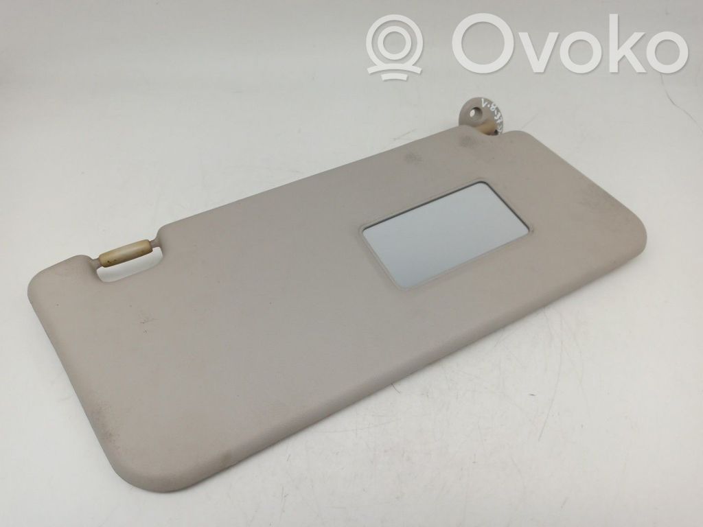 Sun visor